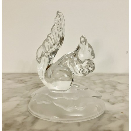 Écureuil sur son socle en verre 14 cm