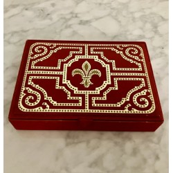 Boîte en tissu rouge fleur de lys  13 x 18 cm